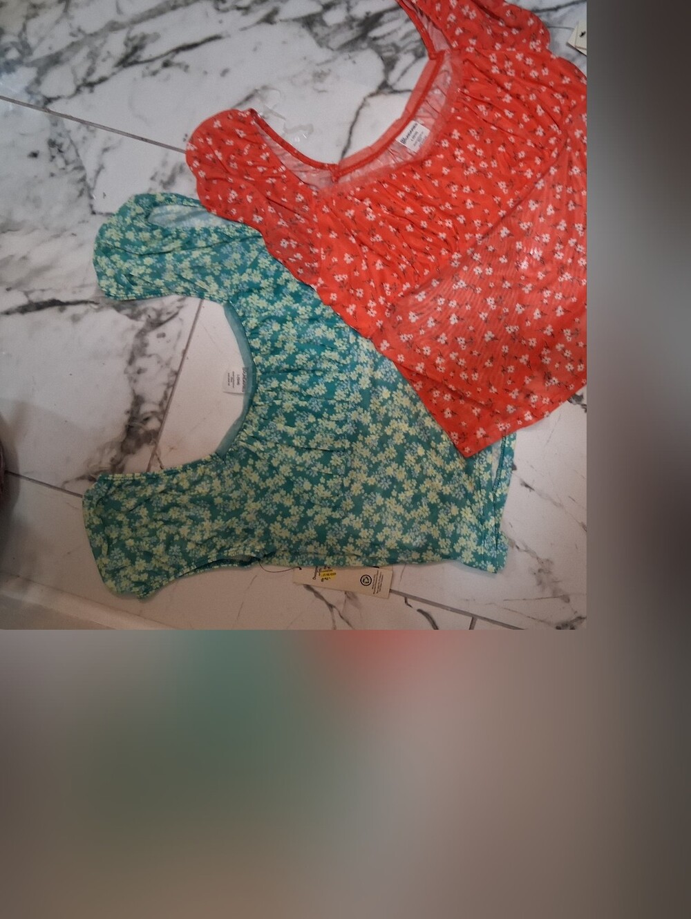 No Boundaries Coral Floral Scoop Neck Crop Top